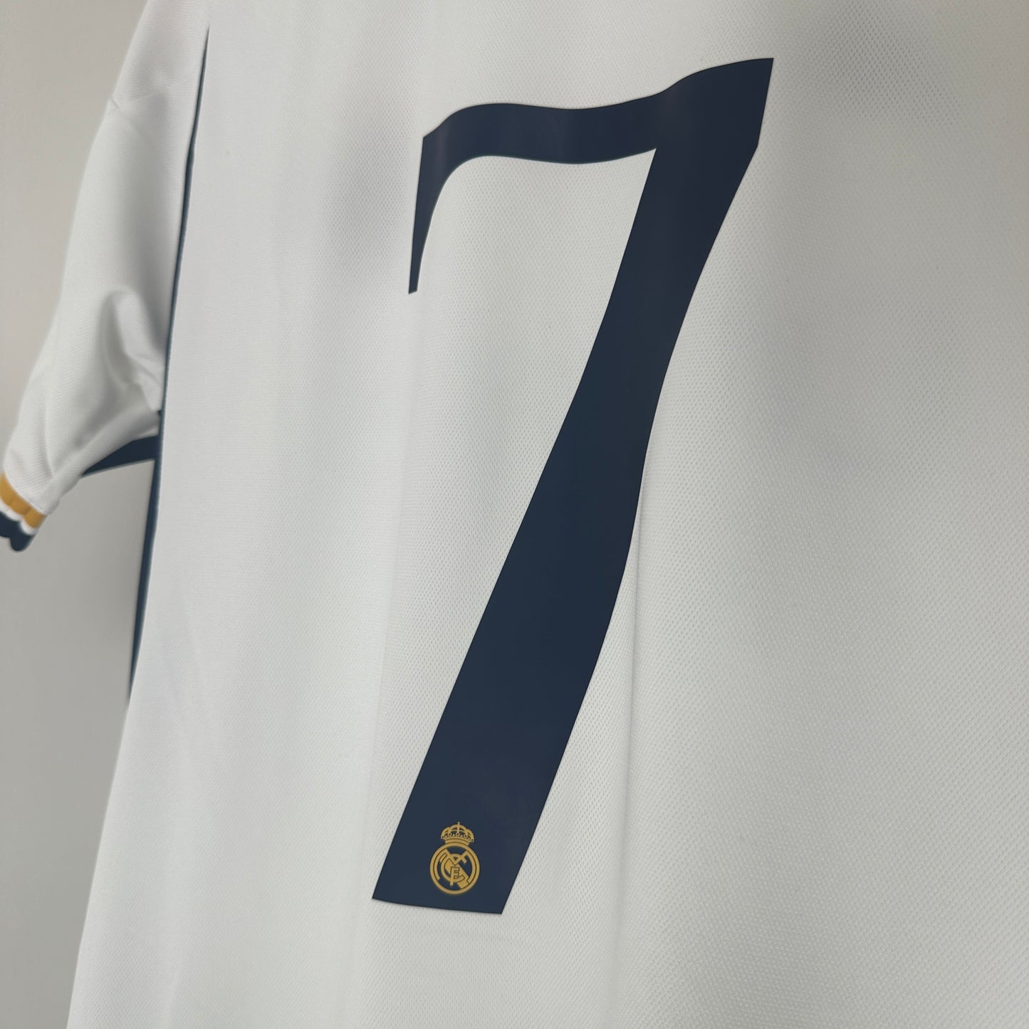 Real Madrid Home 2023/24 Vini JR Size M BNWT