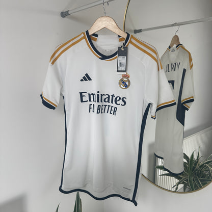 Real Madrid Home 2023/24 Vini JR Size M BNWT