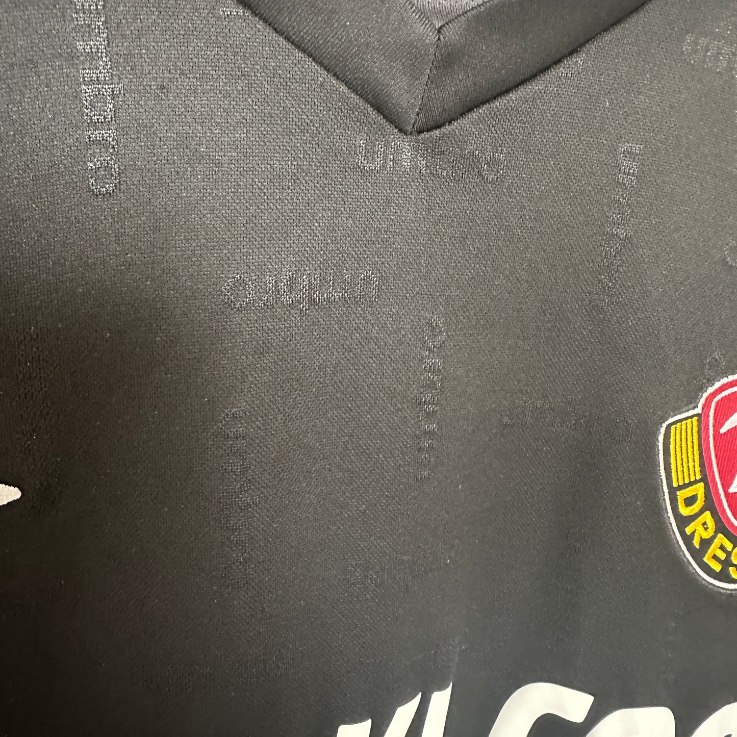 2021/22 Dynamo Dresden Away Shirt Size XL