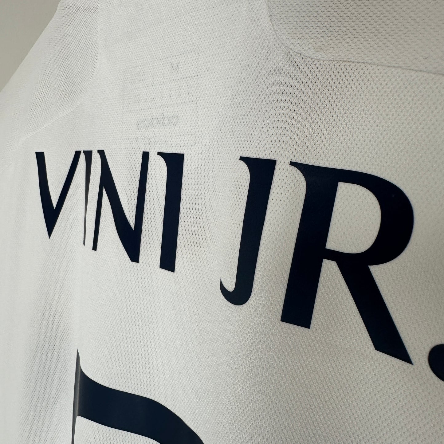 Real Madrid Home 2023/24 Vini JR Size M BNWT