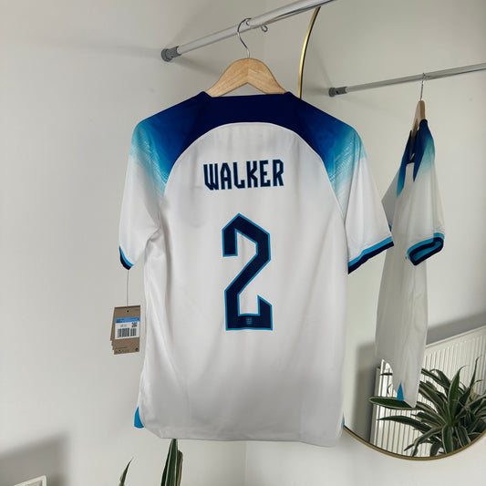 England Home 2022/23 Kyle Walker #2 Size M